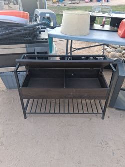 Shoe rack