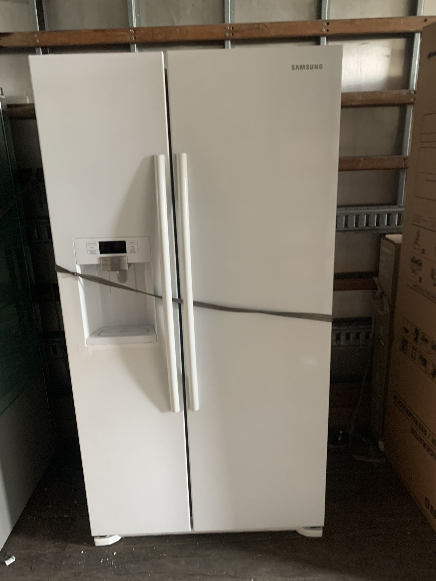 Samsung Refrigerator 