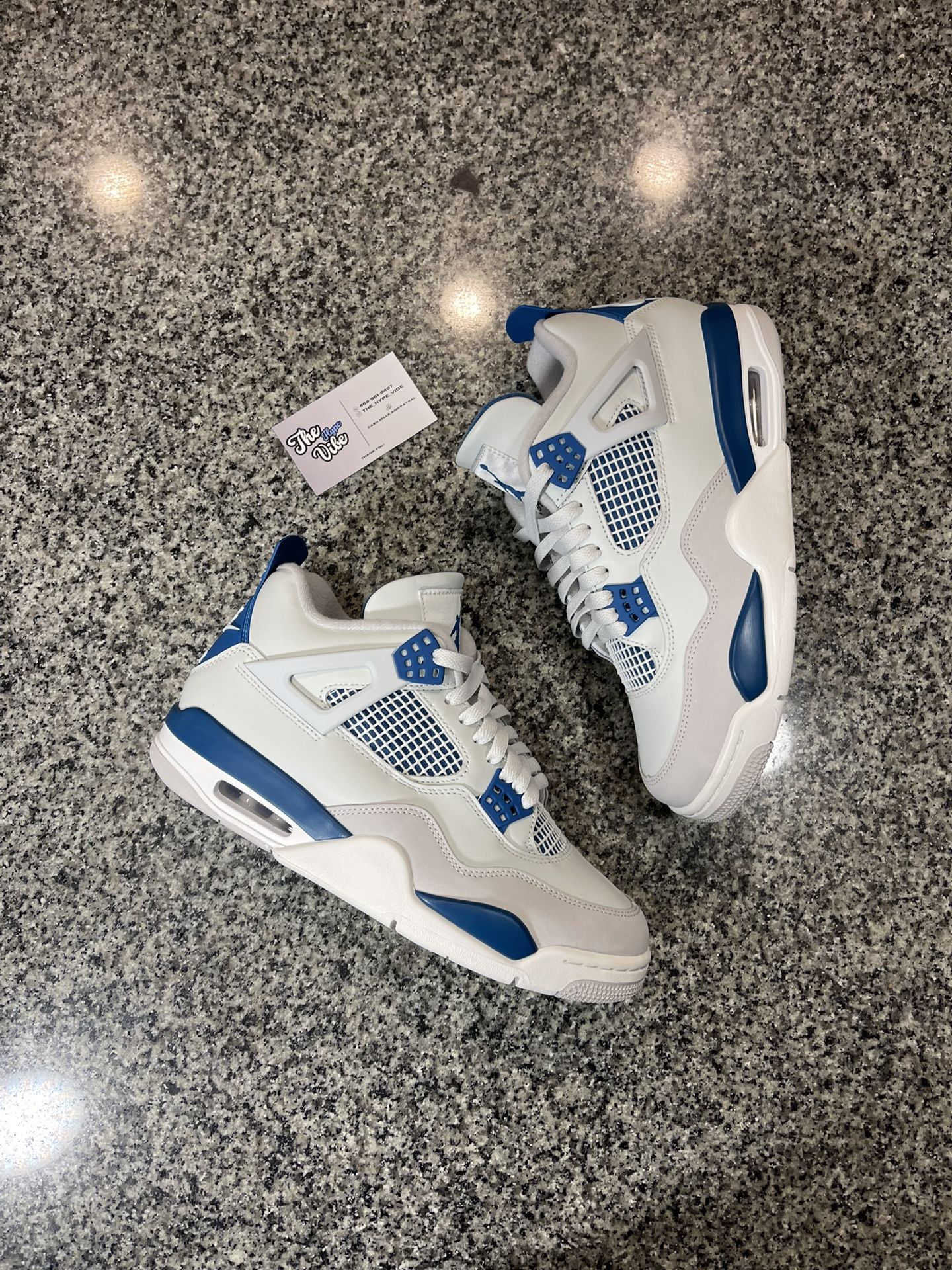 ✅ Jordan 4 Milatary Blue 