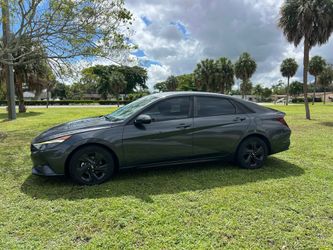 2021 Hyundai elantra