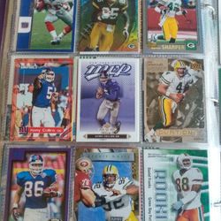 FOOTBALL CARDS