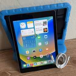 Apple iPad 5th Generation 32GB  with kids protective case & Charger (128gb $170) 