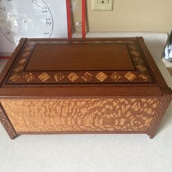 Antique Jewelry Box 