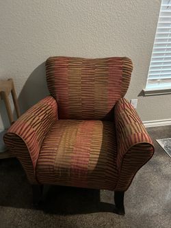 Accent Vintage Chair 