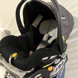 Chicco Infant Car Seat KeyFit 30 ClearTex