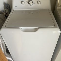 GE 4-cu ft Agitator Top-load Washer  (white) 