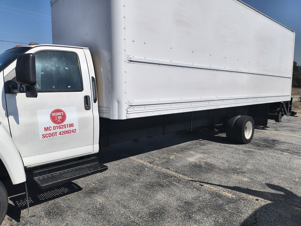 2008 26 Ft. GMC C5500 BOX TRUCK FOR SALE 13,500