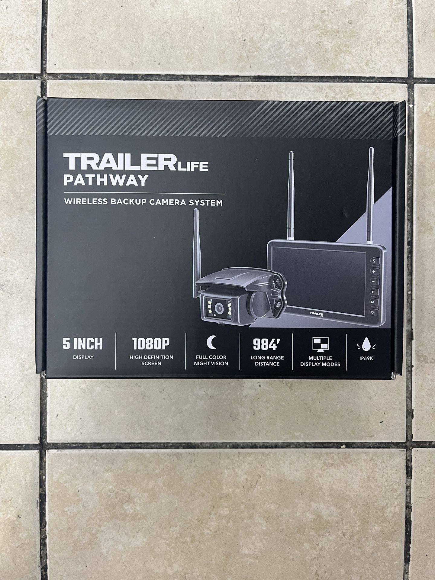 TrailerLife 5” 1080p BackUp Camera New Open Box 