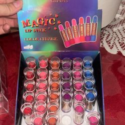 Makeup  Jewelry Fashion 