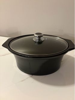 Pot with lid