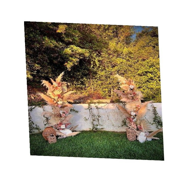 Tailored Wedding Backdrops – Design Your Perfect Wedding Day see party