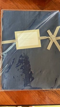 Williams Sonoma Tablecloth