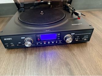 Jensen Turntable Record Player w/ USB, SD & AM/FM Radio