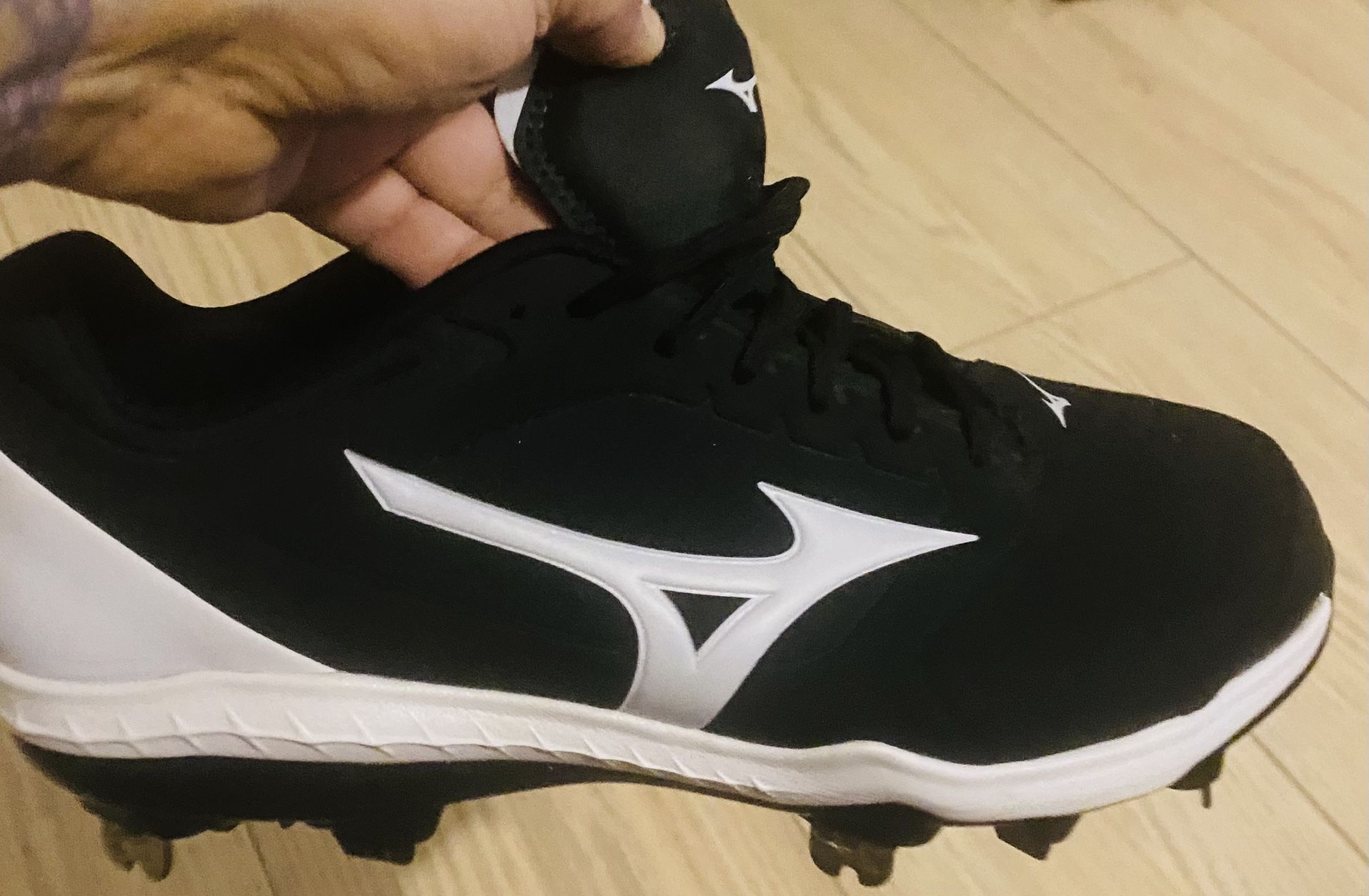 Mizuno Softball Cleats