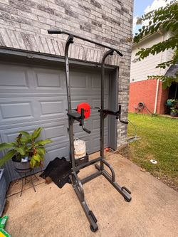 Pull-up/Dip Machine
