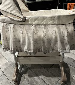 New Born Baby Bassinet