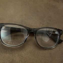 Cosmetic Luxury Glasses