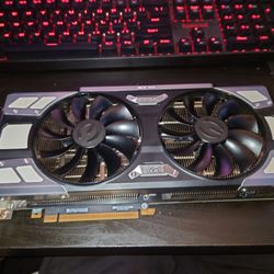 EVGA GTX 1070 (Damaged)
