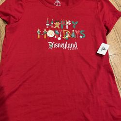 Disneyland resort happy holidays merry Christmas women’s size small shirt