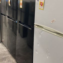 Magic Chef/ Frigidaire Refrigerators T0Y 