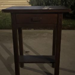 Small Shelf Table 