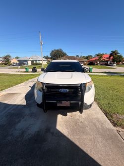 2014 ford explore (police interceptor )