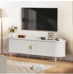 TV console table / stand white and gold