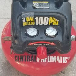 Central Pneumatic 3 Gallon 1/3 HP 100 PSI Oil-Free Pancake Air Compressor