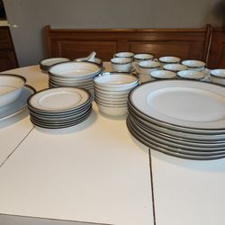Premiere fine china b9056 platinum trim 65 pieces