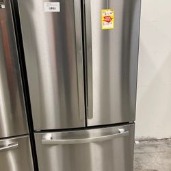 GE GWE19JYLFS 18.6-cu ft Counter-depth French Door Refrigerator