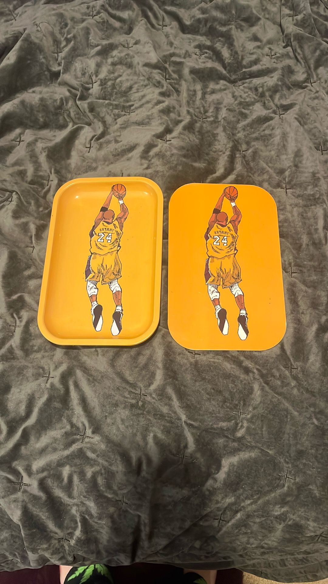 Kobe Bryant rolling tray