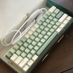 Royal Kludge RK61 Mechanical Keyboard