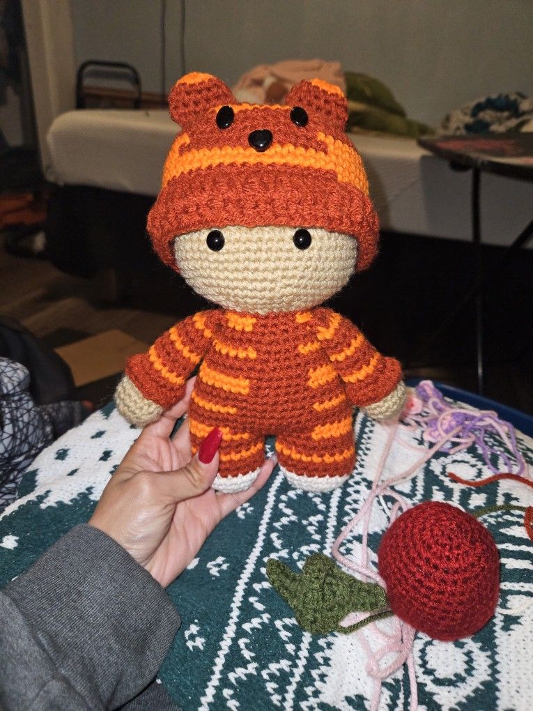 Crochet Baby Dressed As Tiger 