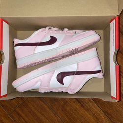 Nike Dunk Low