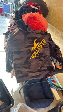 L HOLLISTER HOODIE