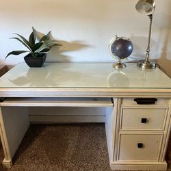 Large Desk