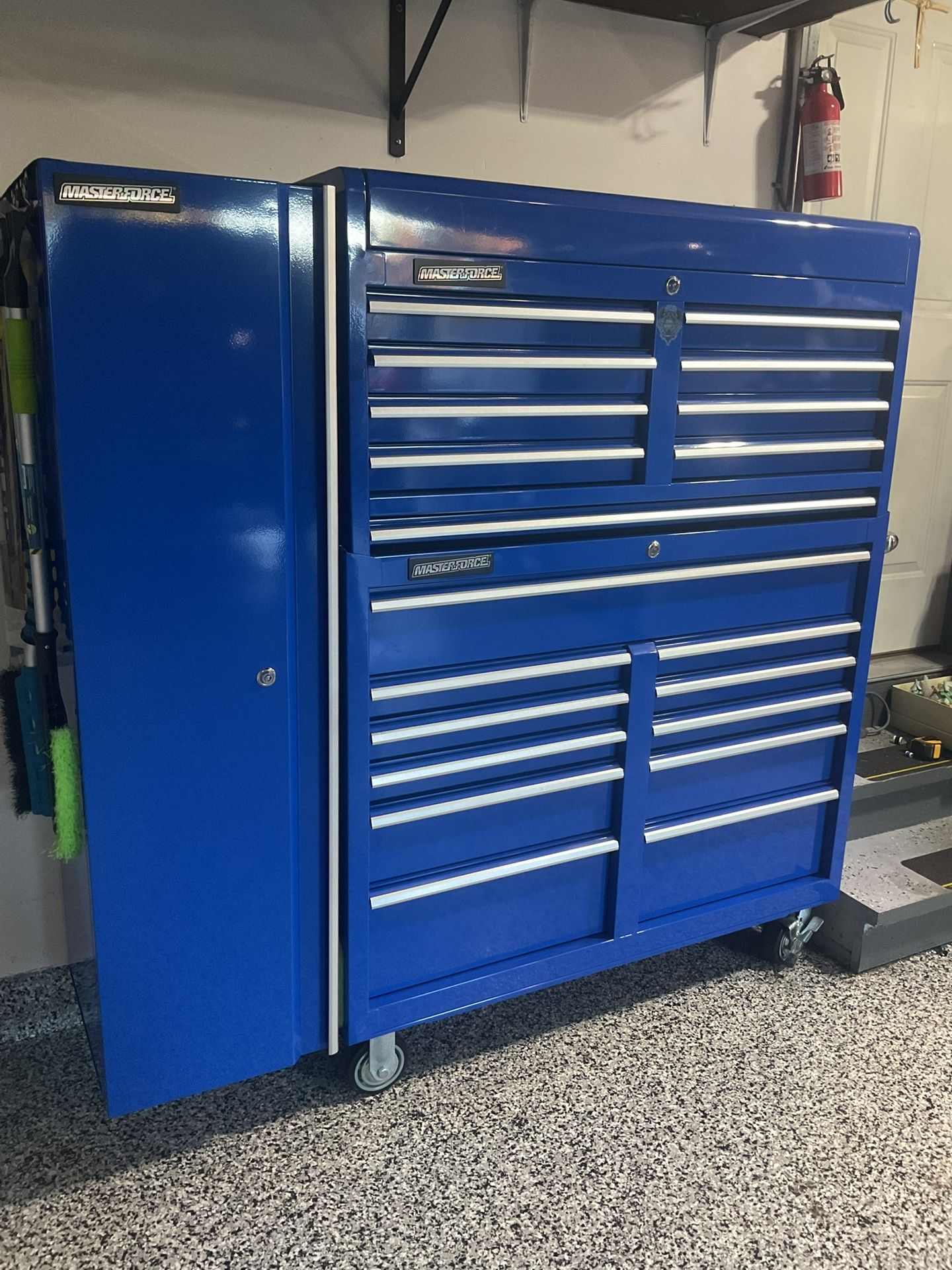 MasterForce Tool Box / Tool Chest With Side Locker