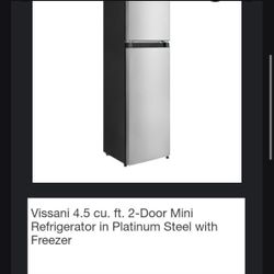 Vissani 4.5 cu. ft 2 door Mini Refrigerador in Platinum Steel with Freezer
