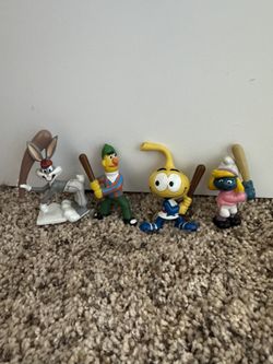 Mini Baseball Figurines 