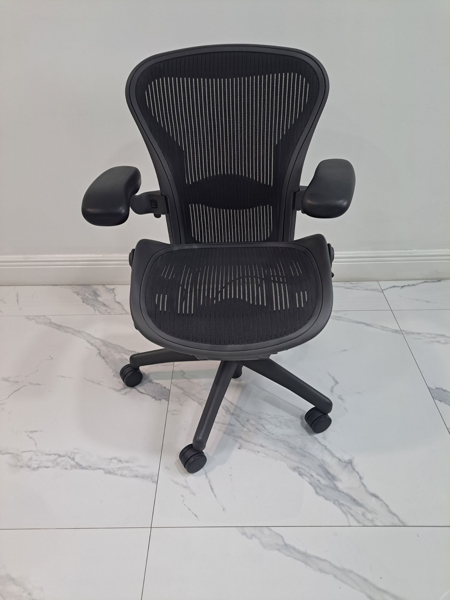 Herman miller Aeron size A