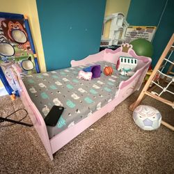 Little girl Pink Princess Bed