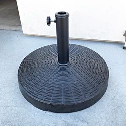 (New) $45 Heavy Outdoor Patio Garden Umbrella Base, Weight 55lbs, Wide 20”