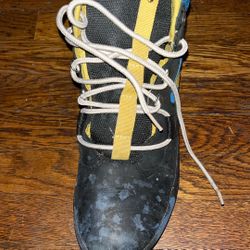 Timberland Boots 7.5 Can Be Wiped Off