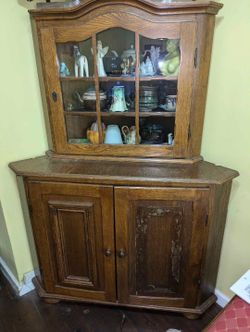 Vintage corner shelving unit