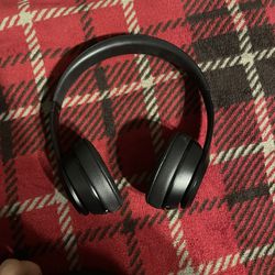 Beat Solo3 Headphones 