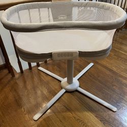 Halo  Dove Gray Tweed BASSINEST® LUXE SERIES VIBRATING BASSINET