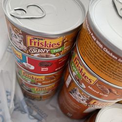 Friskies Canned Cat Food Lot New Unopened