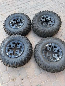CanAm wheels and tires
