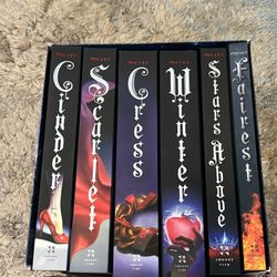 Lunar Chronicles 