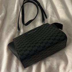 MK Purse 